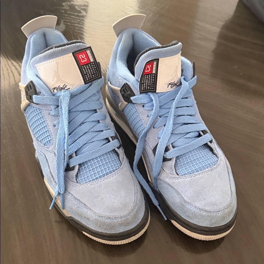 Nike Air Jordan 4 Retro University Blue